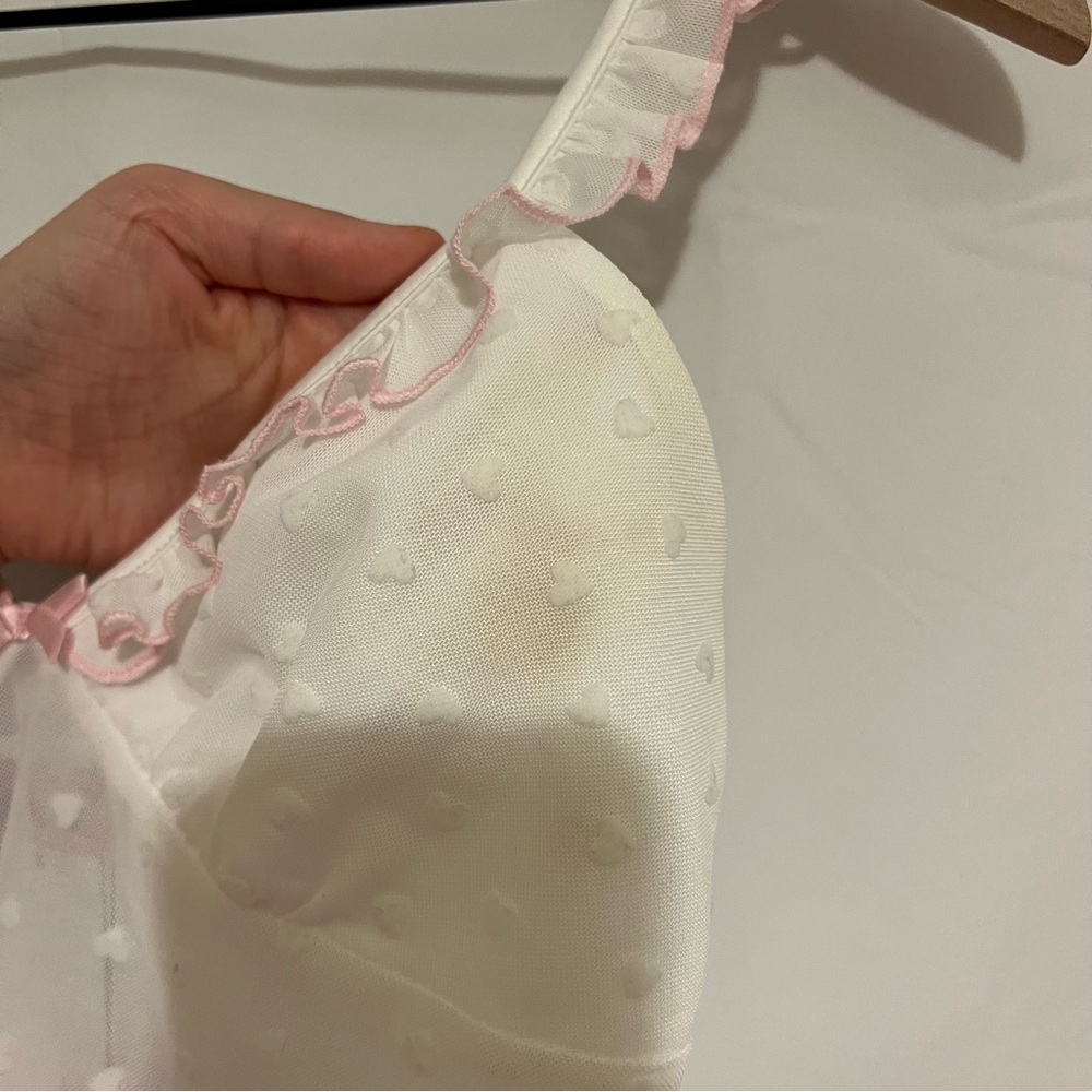 NWT Edikted White Tank Top - Picture 2 of 5